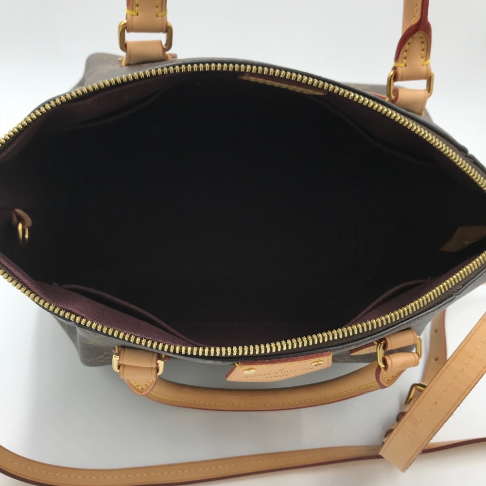❤️SOLD❤️Authentic Louis Vuitton Monogram  Turenne - Picture 7 of 8